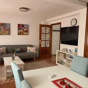 Apartamento Figueroa Frente Ciudad De La Justicia, Córdoba